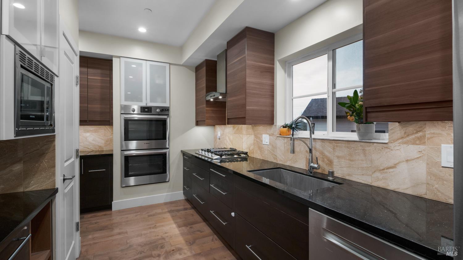 3720 Deauville Place Santa Rosa CA 95403