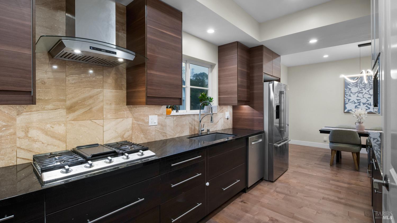 3720 Deauville Place Santa Rosa CA 95403