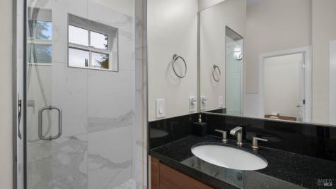 3720 Deauville Place Santa Rosa CA 95403