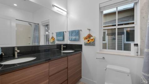 3720 Deauville Place Santa Rosa CA 95403