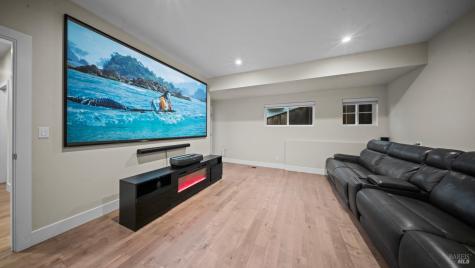 3720 Deauville Place Santa Rosa CA 95403