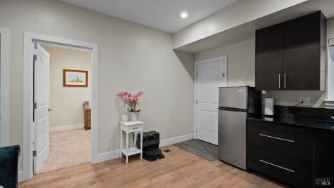 3720 Deauville Place Santa Rosa CA 95403
