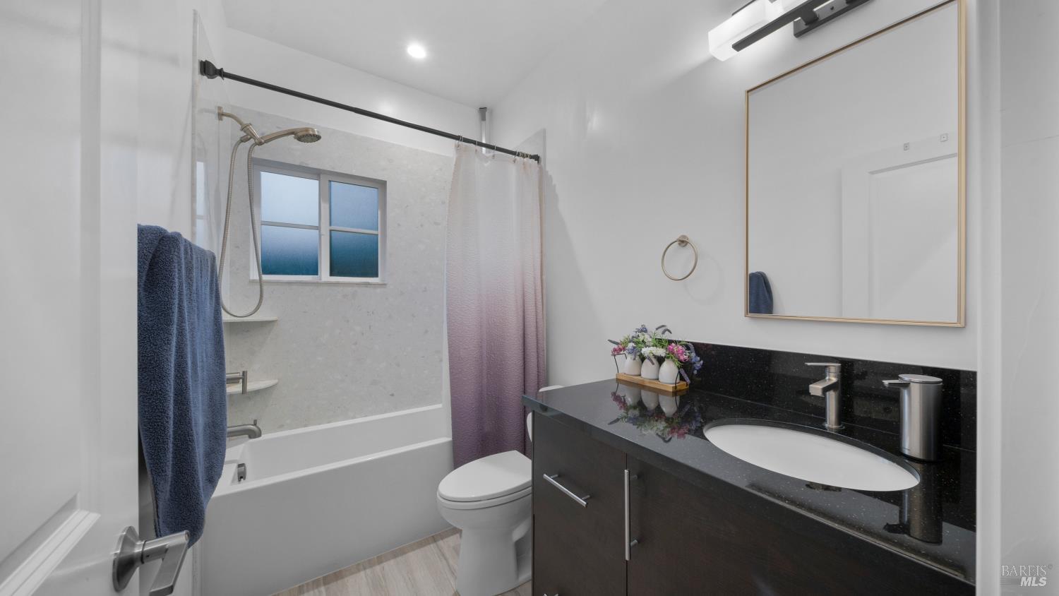 3720 Deauville Place Santa Rosa CA 95403