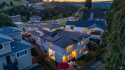 3720 Deauville Place Santa Rosa CA 95403