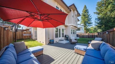 3720 Deauville Place Santa Rosa CA 95403