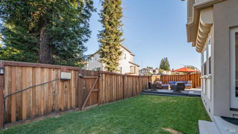 3720 Deauville Place Santa Rosa CA 95403