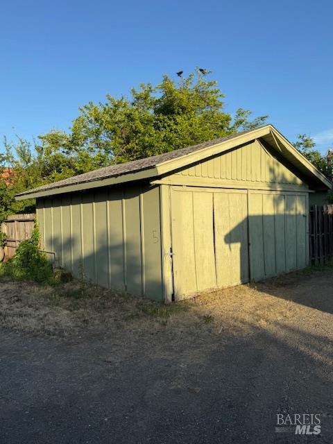 320 16th Street Lakeport CA 95453