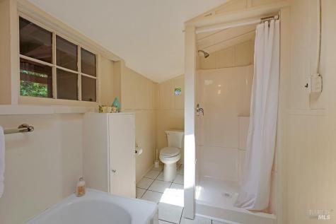 90 Laurel View Way Inverness CA 94937