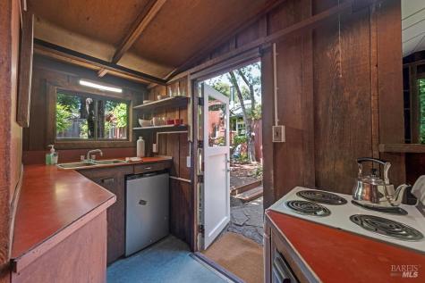 90 Laurel View Way Inverness CA 94937