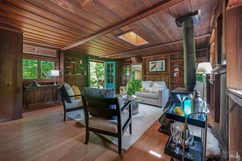 90 Laurel View Way Inverness CA 94937