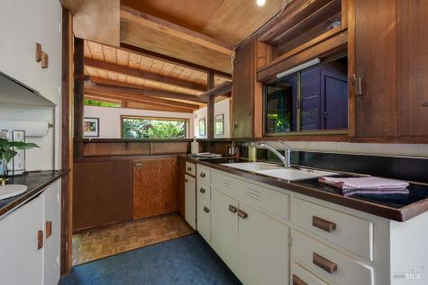 90 Laurel View Way Inverness CA 94937
