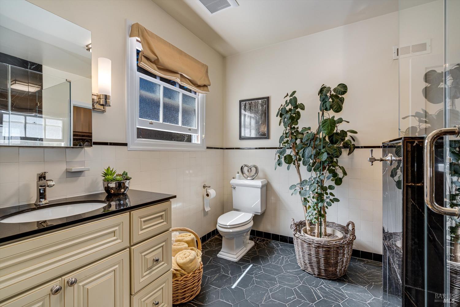 2389 Chad Court Napa CA 94558