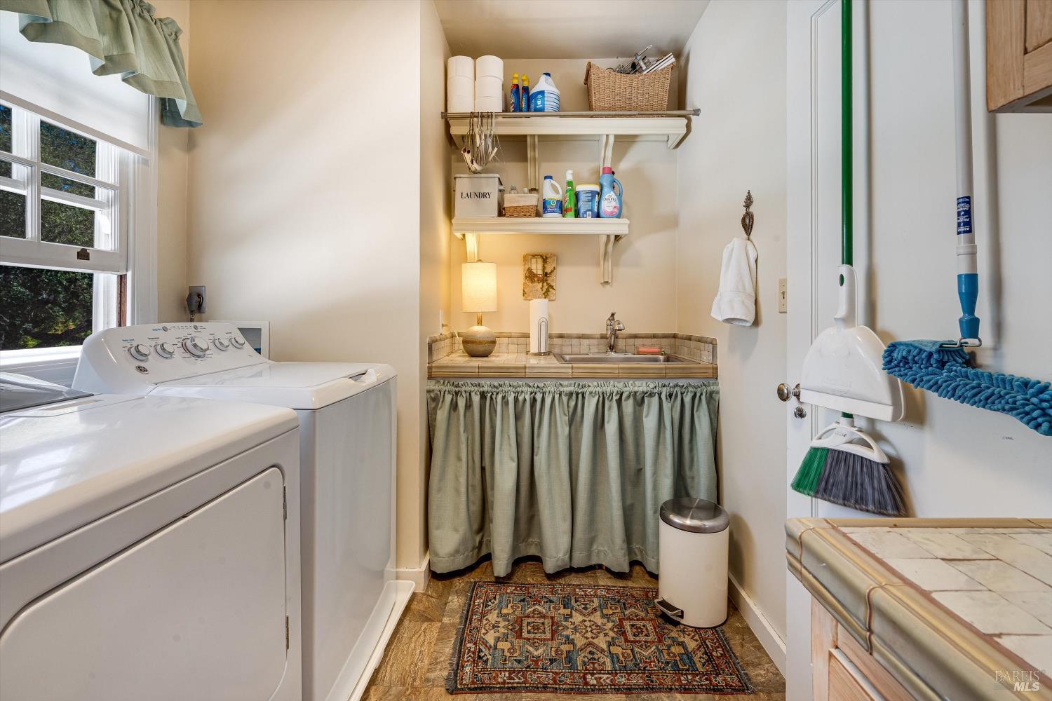 2389 Chad Court Napa CA 94558