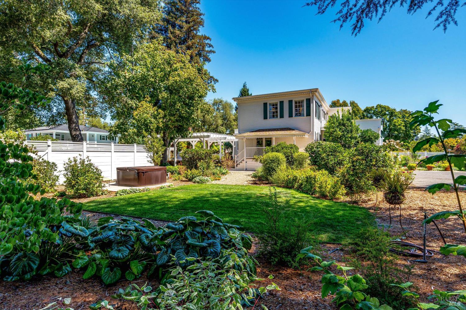 2389 Chad Court Napa CA 94558