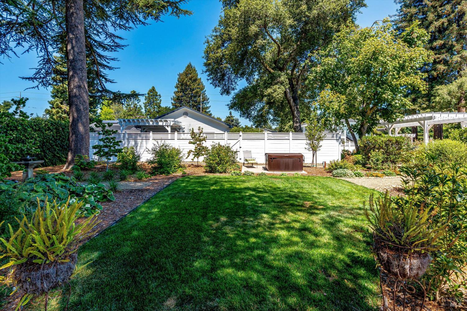 2389 Chad Court Napa CA 94558