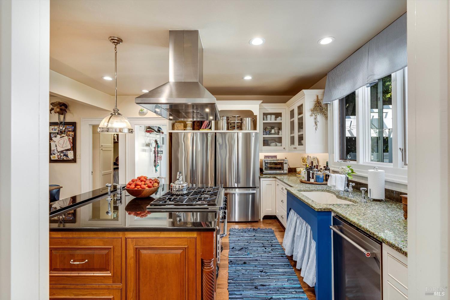 2389 Chad Court Napa CA 94558