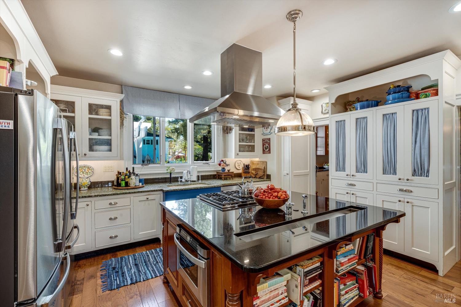 2389 Chad Court Napa CA 94558