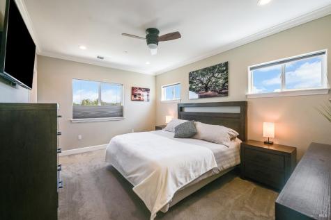 1325 Dogwood Drive Santa Rosa CA 95403