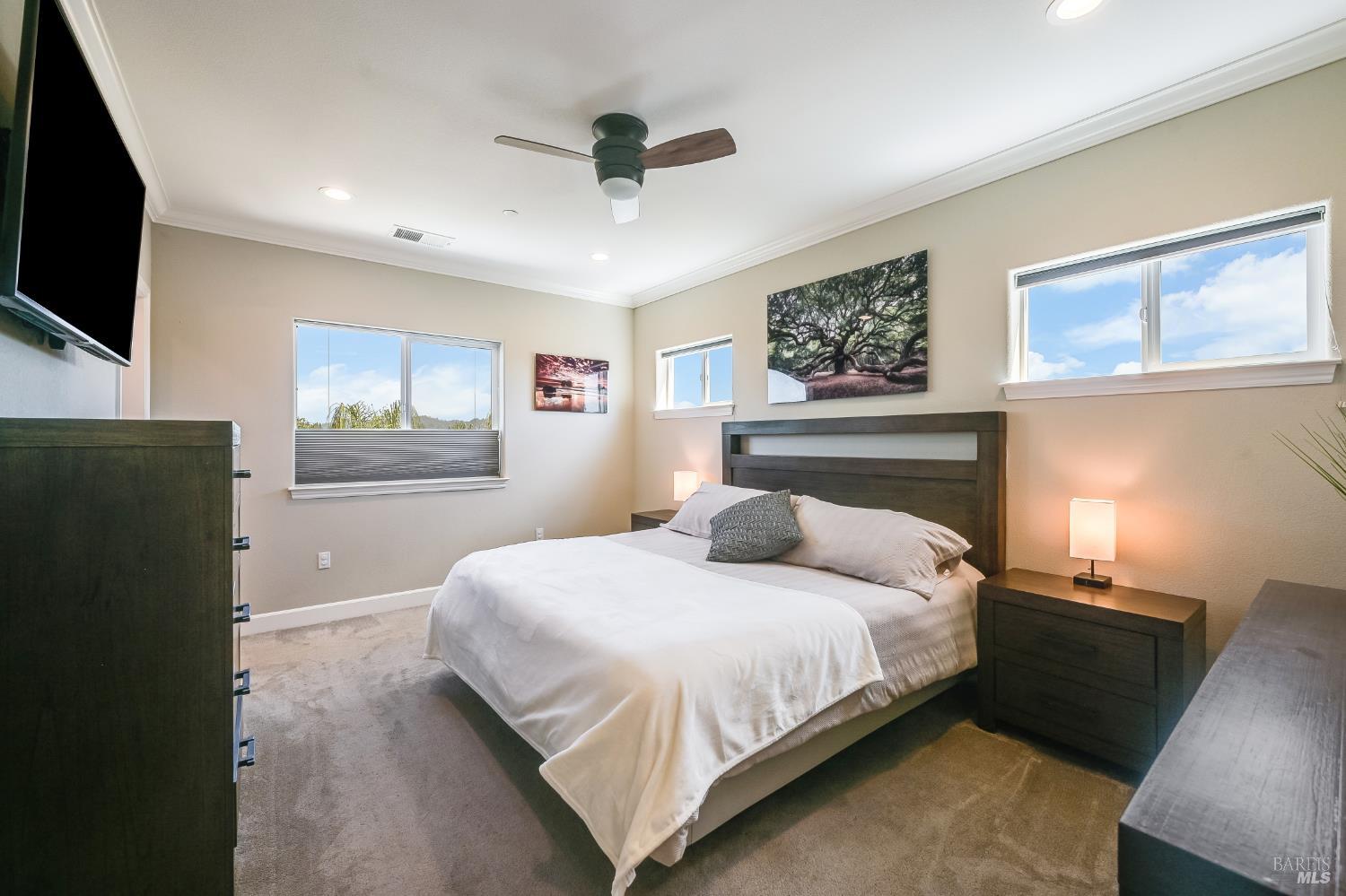 1325 Dogwood Drive Santa Rosa CA 95403