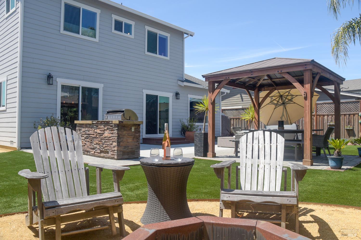 1325 Dogwood Drive Santa Rosa CA 95403