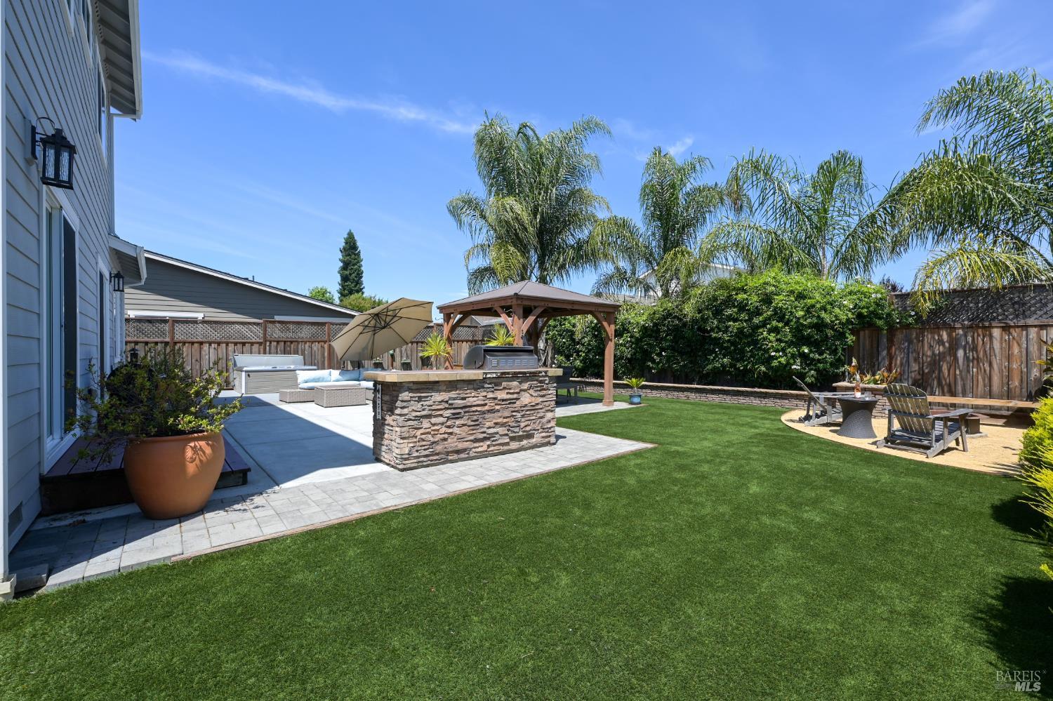 1325 Dogwood Drive Santa Rosa CA 95403