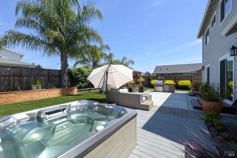 1325 Dogwood Drive Santa Rosa CA 95403