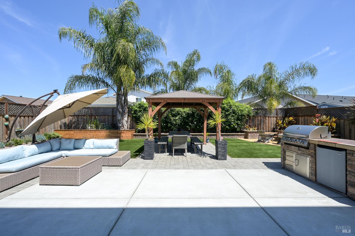 1325 Dogwood Drive Santa Rosa CA 95403
