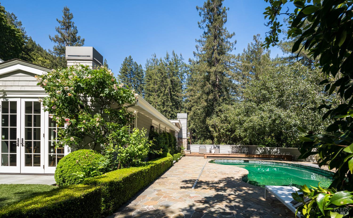 19 Woodside Way Ross CA 94957