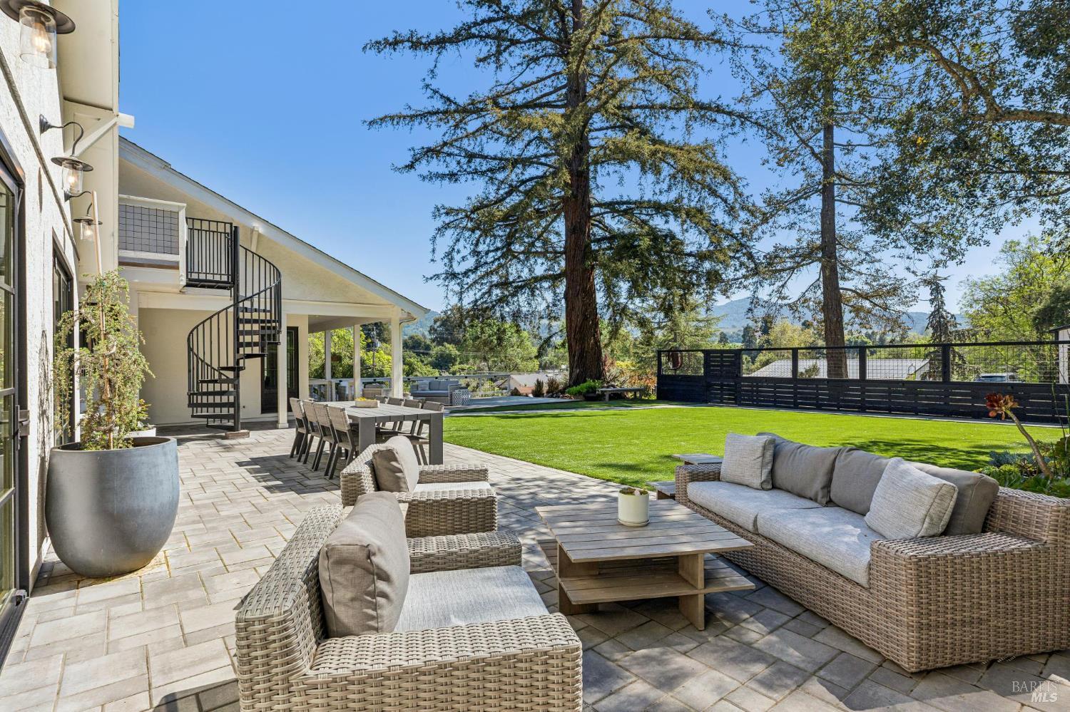 1145 3rd Avenue Napa CA 94558