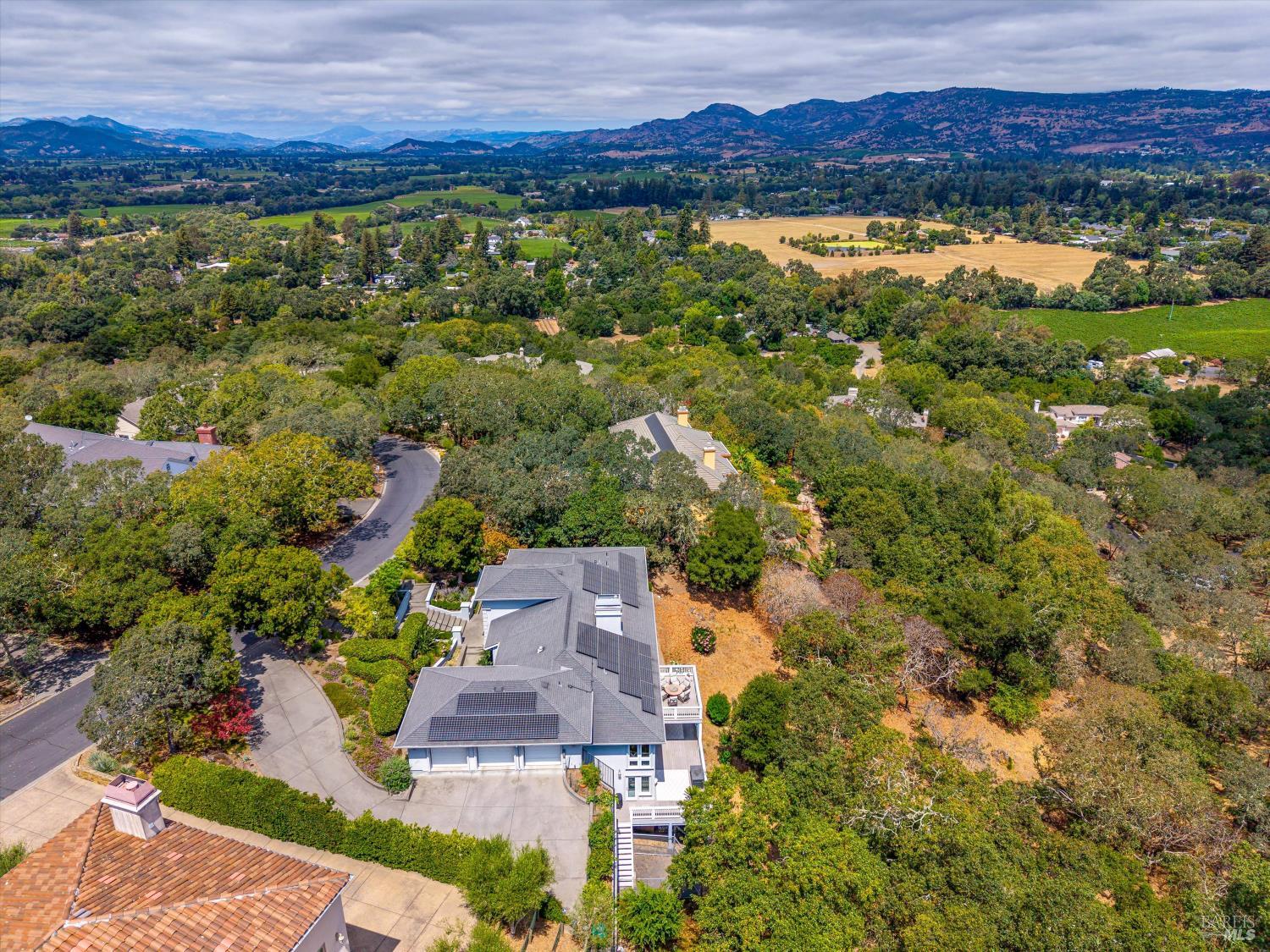 26 Old Coach Road Napa CA 94558