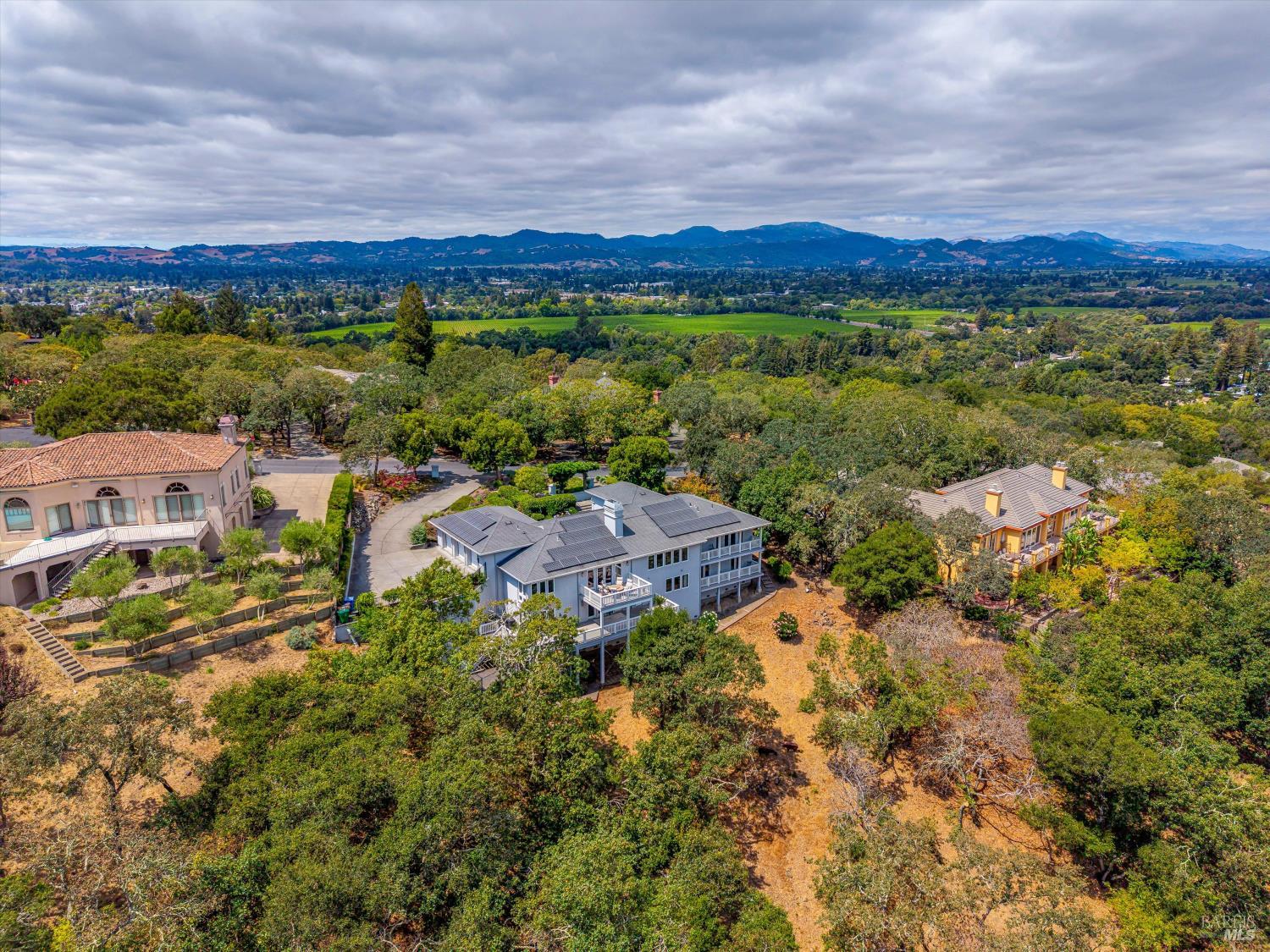 26 Old Coach Road Napa CA 94558