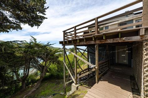 10591 Pacific Avenue Jenner CA 95450