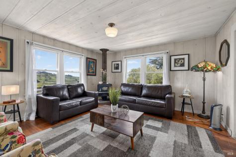 10591 Pacific Avenue Jenner CA 95450