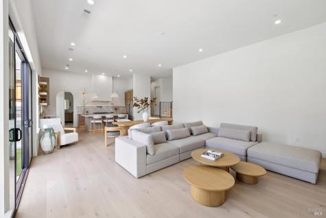 2154 Vintage Circle Santa Rosa CA 95404