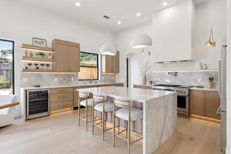 2154 Vintage Circle Santa Rosa CA 95404