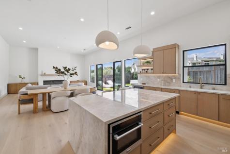 2154 Vintage Circle Santa Rosa CA 95404