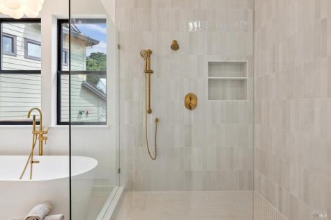 2154 Vintage Circle Santa Rosa CA 95404