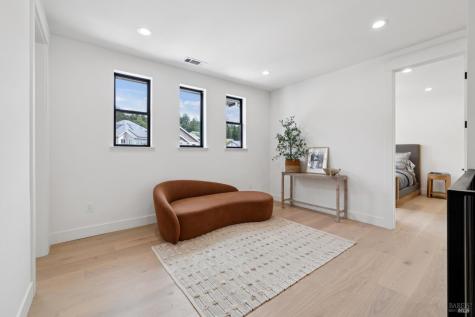 2154 Vintage Circle Santa Rosa CA 95404