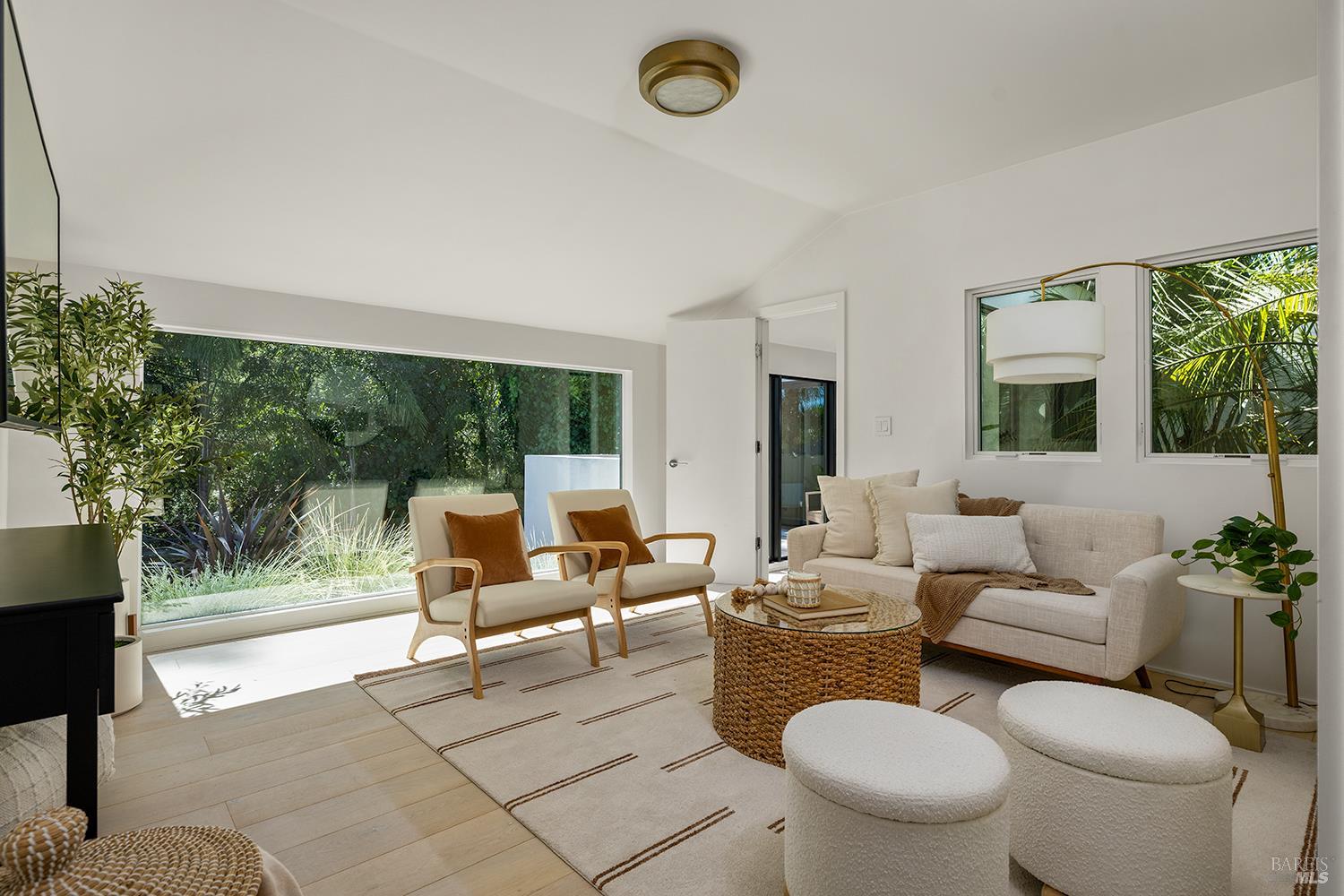 778 S Fitch Mountain Road Healdsburg CA 95448