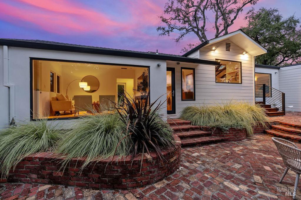 778 S Fitch Mountain Road Healdsburg CA 95448