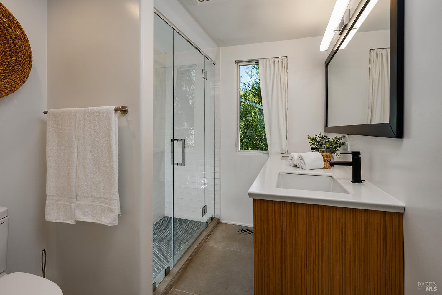 778 S Fitch Mountain Road Healdsburg CA 95448