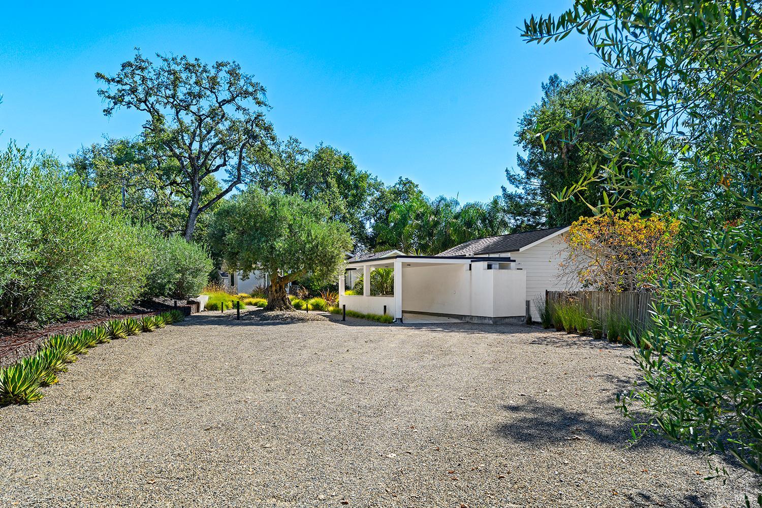778 S Fitch Mountain Road Healdsburg CA 95448