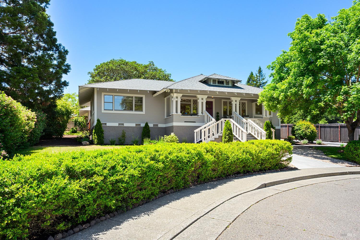 614 Live Oak Avenue Sebastopol CA 95472