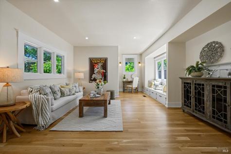 614 Live Oak Avenue Sebastopol CA 95472