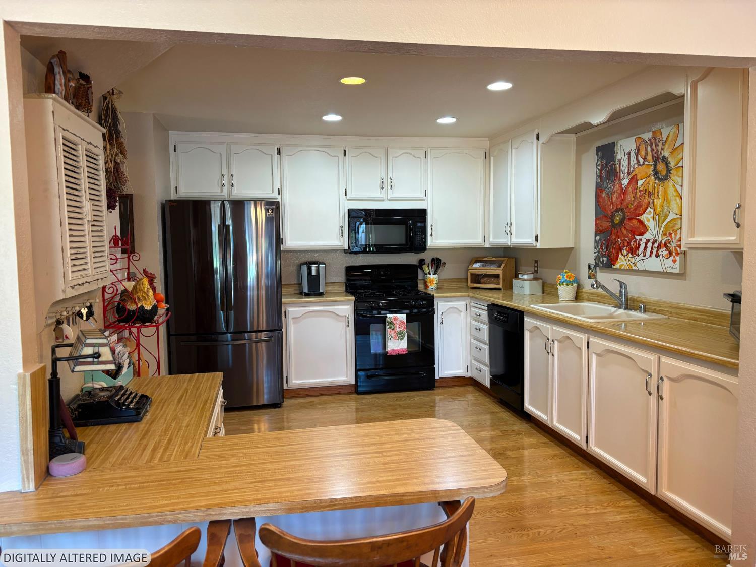 840 Hudis Street Rohnert Park CA 94928