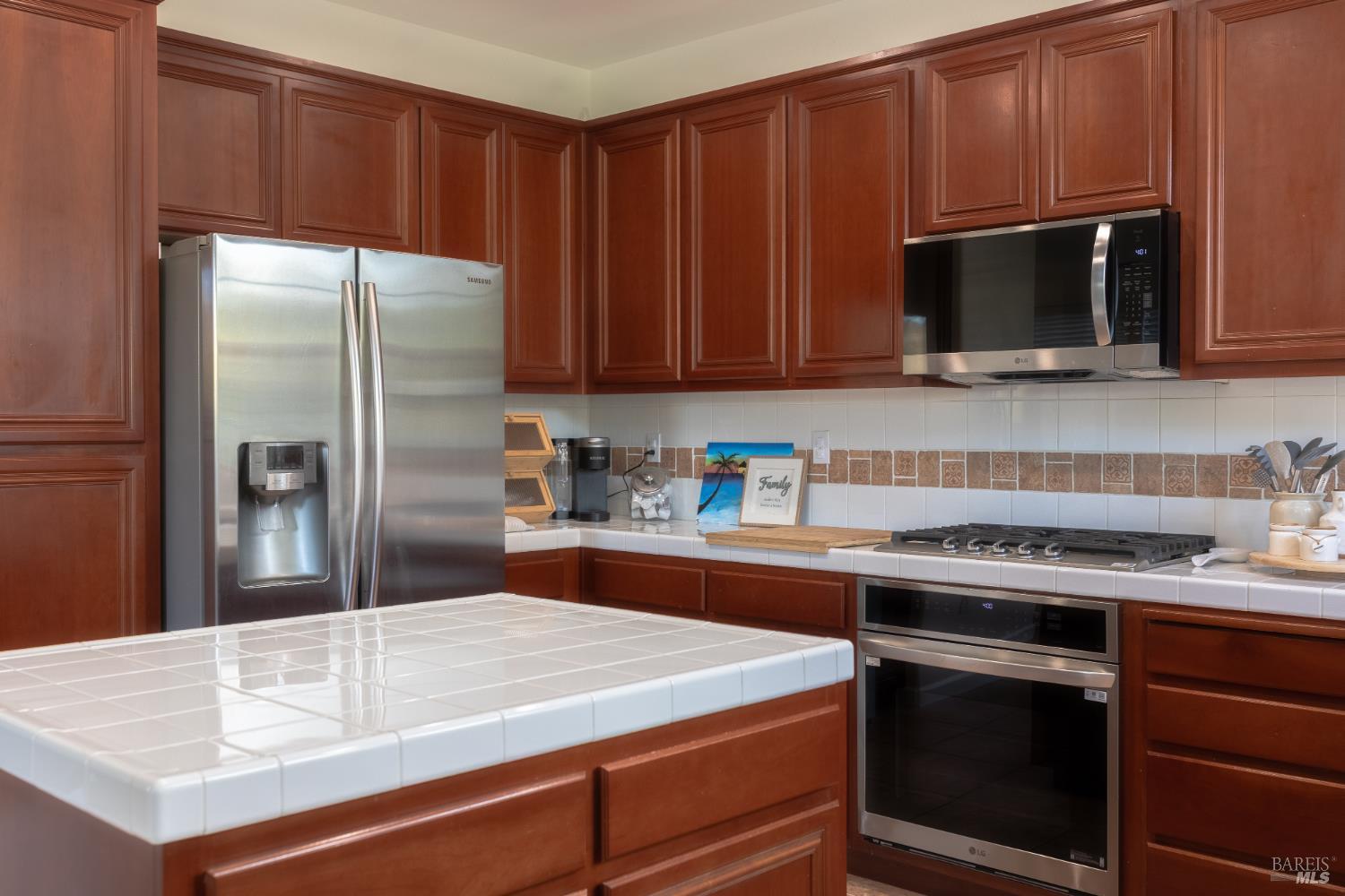 8400 Bennington Court Vallejo CA 94591