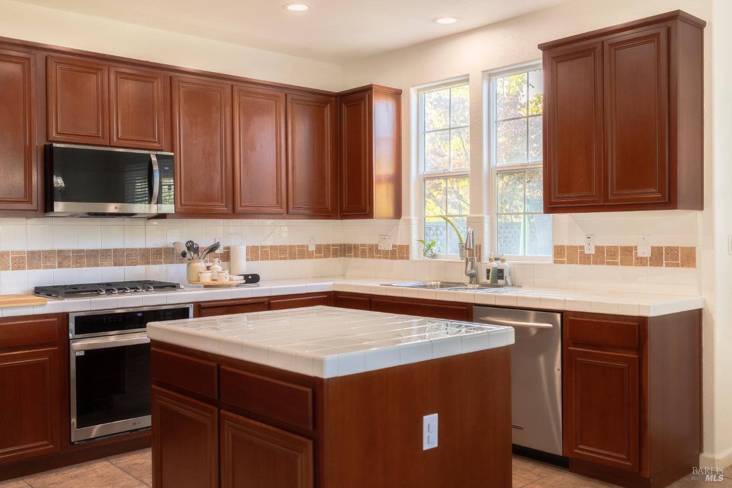 8400 Bennington Court Vallejo CA 94591
