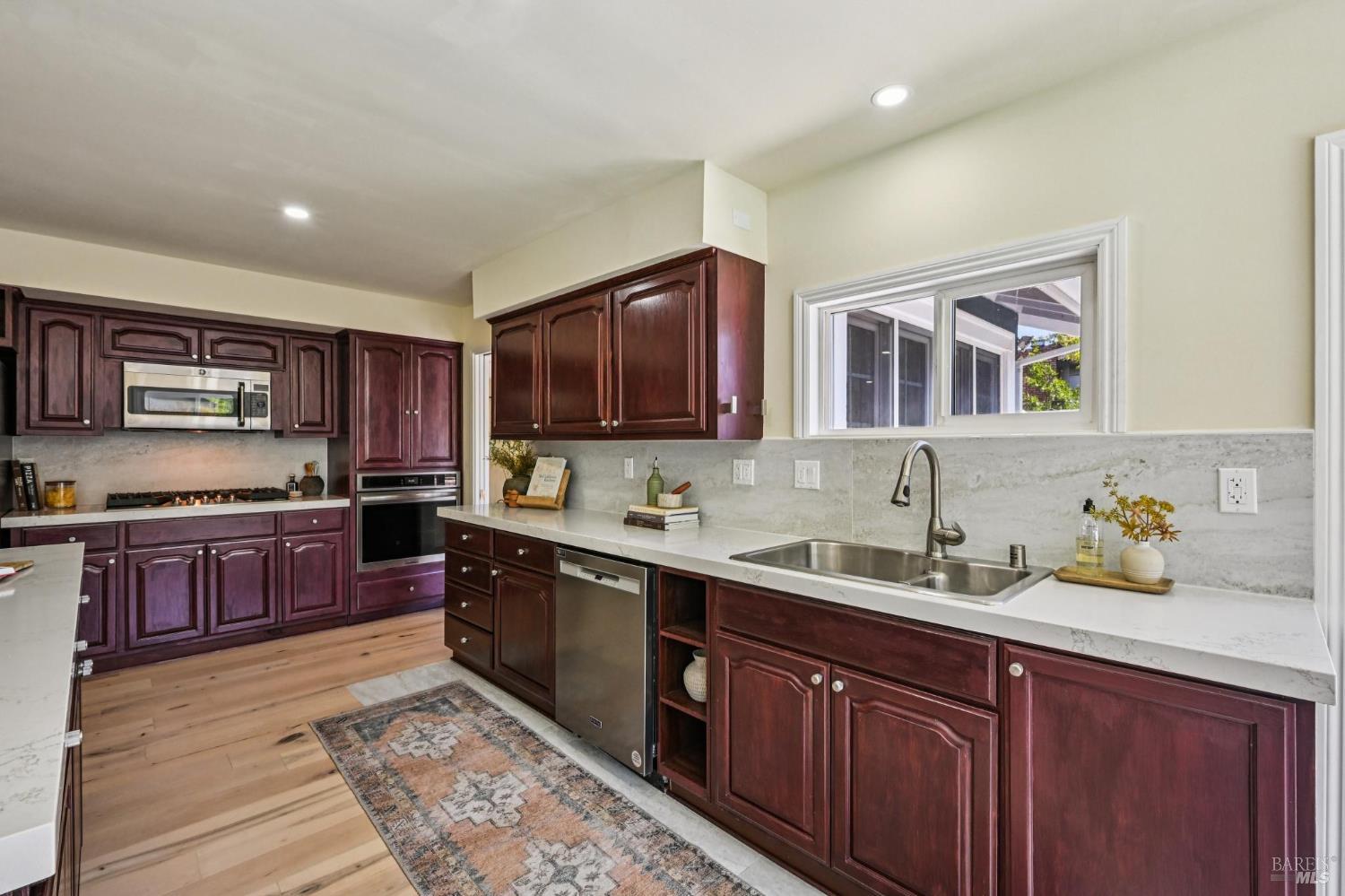 258 San Carlos Way Novato CA 94945