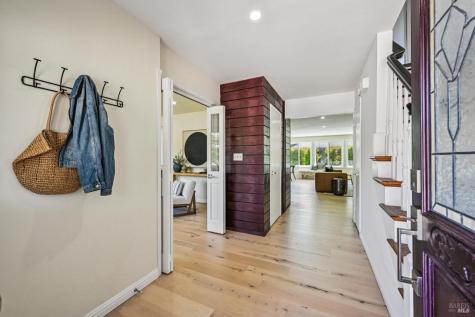 258 San Carlos Way Novato CA 94945