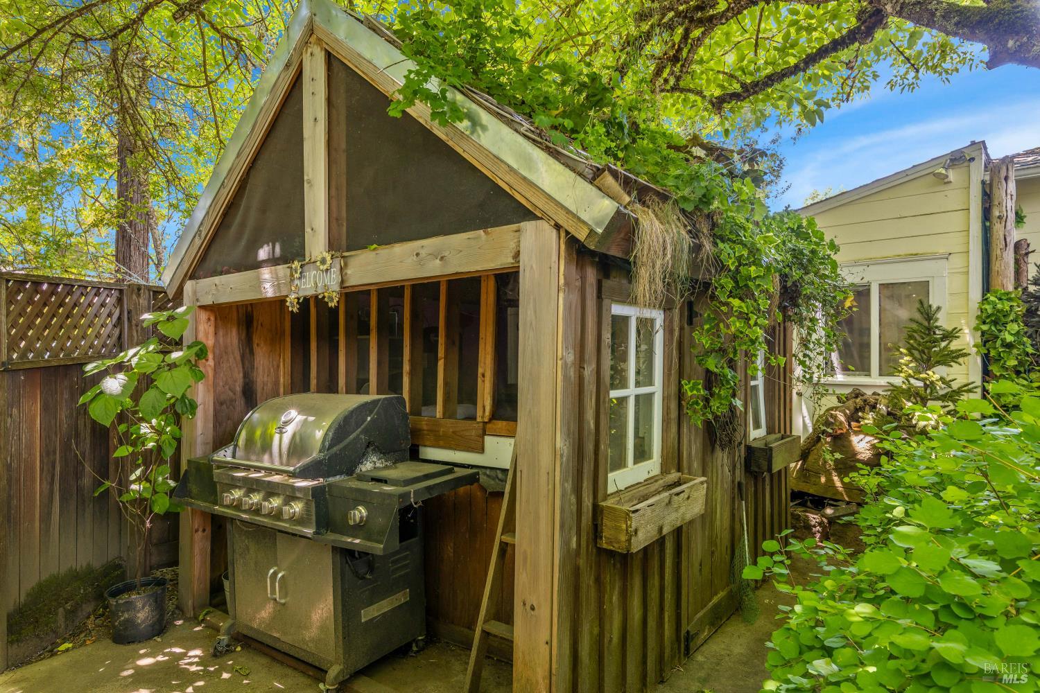 13511 Powerhouse Road Potter Valley CA 95469